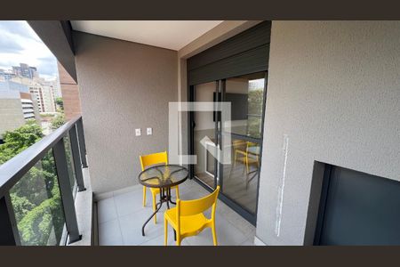 Sacada de kitnet/studio à venda com 1 quarto, 27m² em Pinheiros, São Paulo