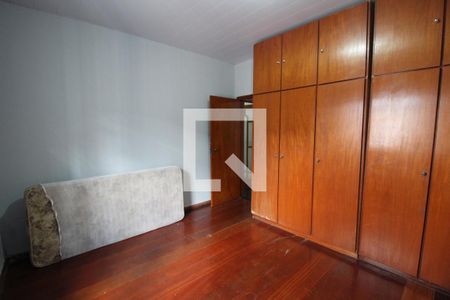 Quarto de casa à venda com 5 quartos, 182m² em Vila Prudente, São Paulo