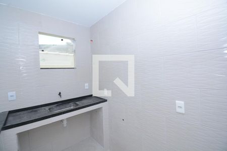 Cozinha de casa para alugar com 1 quarto, 28m² em Bento Ribeiro, Rio de Janeiro