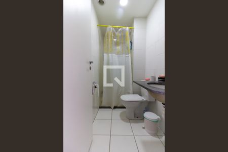 Banheiro de apartamento para alugar com 1 quarto, 34m² em Água Branca, São Paulo