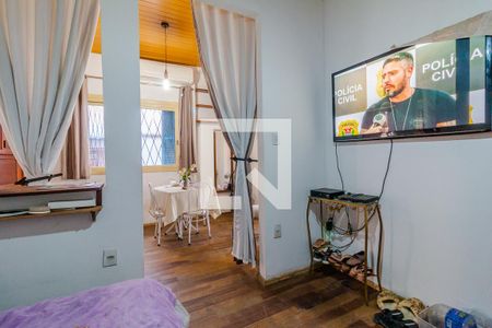 Quarto 1 de casa à venda com 2 quartos, 200m² em Cidade Baixa, Porto Alegre