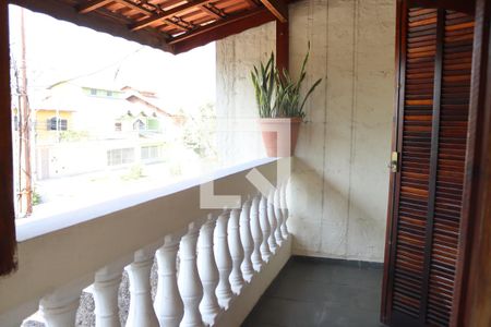 Suíte de casa à venda com 4 quartos, 300m² em Jardim Vila Galvão, Guarulhos