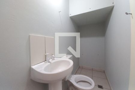 Banheiro de casa para alugar com 2 quartos, 55m² em Jardim Andorinhas, Campinas