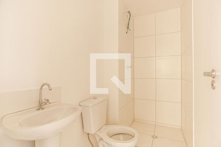 Banheiro de kitnet/studio para alugar com 1 quarto, 24m² em Bonfim, Osasco