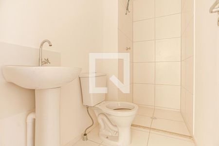 Banheiro de kitnet/studio para alugar com 1 quarto, 24m² em Bonfim, Osasco