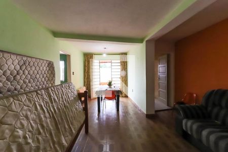 Casa à venda com 160m², 4 quartos e 3 vagas Casa à venda com 160m², 4 quartos e 3 vagasSala 2