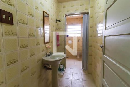 Casa à venda com 160m², 4 quartos e 3 vagas Casa à venda com 160m², 4 quartos e 3 vagasBanheiro 2