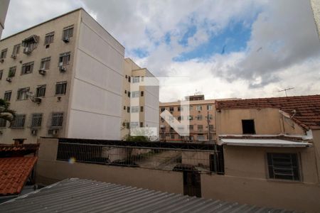 Vista do Quarto de apartamento para alugar com 1 quarto, 50m² em Olaria, Rio de Janeiro