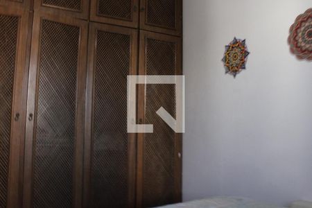 Quarto 1 de apartamento para alugar com 5 quartos, 138m² em Jardim Tres Marias, Guarujá