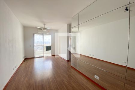 Sala de apartamento para alugar com 2 quartos, 58m² em Jaguaribe, Osasco