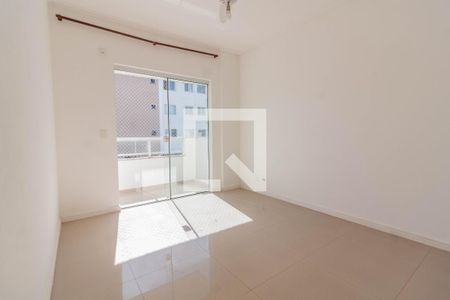 Quarto 2 de apartamento para alugar com 2 quartos, 62m² em Serraria, São José