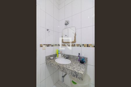 Casa de condomínio à venda com 140m², 3 quartos e 2 vagas Casa de condomínio à venda com 140m², 3 quartos e 2 vagasBanheiro