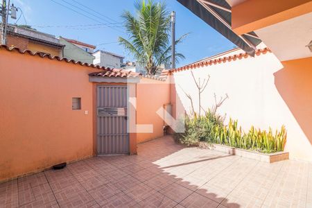 Casa de condomínio à venda com 140m², 3 quartos e 2 vagas Casa de condomínio à venda com 140m², 3 quartos e 2 vagasQuintal