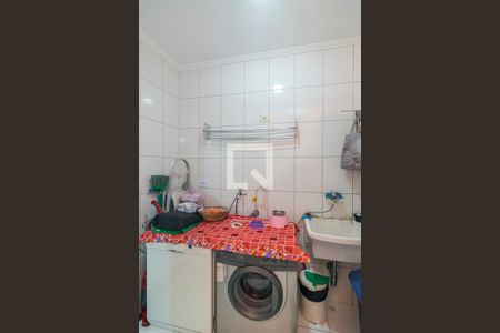 Casa de condomínio à venda com 140m², 3 quartos e 2 vagas Casa de condomínio à venda com 140m², 3 quartos e 2 vagasÁrea de Serviço