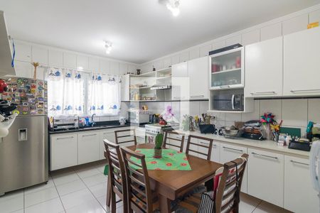 Casa de condomínio à venda com 140m², 3 quartos e 2 vagas Casa de condomínio à venda com 140m², 3 quartos e 2 vagasCozinha