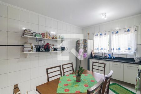 Casa de condomínio à venda com 140m², 3 quartos e 2 vagas Casa de condomínio à venda com 140m², 3 quartos e 2 vagasCozinha