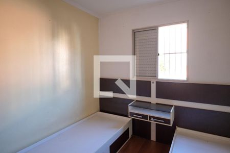 Quarto 2 de apartamento para alugar com 2 quartos, 60m² em Vila Moraes, São Paulo