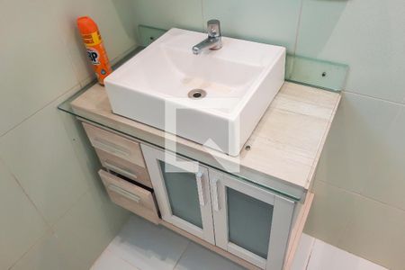 Apartamento para alugar com 60m², 2 quartos e 1 vaga Apartamento para alugar com 60m², 2 quartos e 1 vagaBanheiro