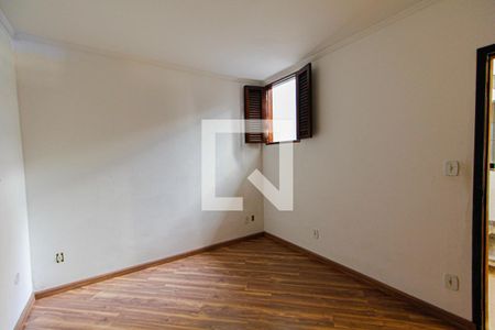 Quarto 2 de casa à venda com 3 quartos, 200m² em Jardim Paraiso, Santo André