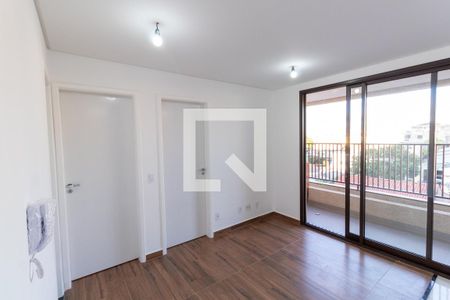 Sala/Cozinha de apartamento para alugar com 2 quartos, 44m² em Vila Nova Savoia, São Paulo