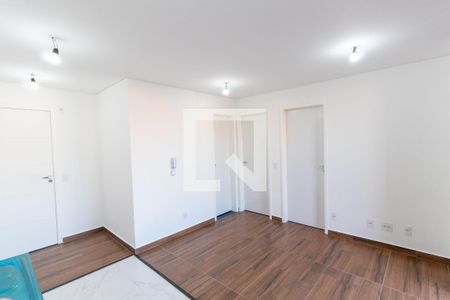 Sala/Cozinha de apartamento para alugar com 2 quartos, 44m² em Vila Nova Savoia, São Paulo