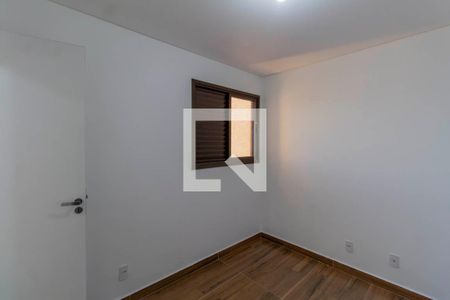 Quarto 1 de apartamento para alugar com 2 quartos, 44m² em Vila Nova Savoia, São Paulo