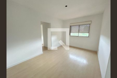 Sala de apartamento à venda com 3 quartos, 56m² em Marechal Rondon, Canoas