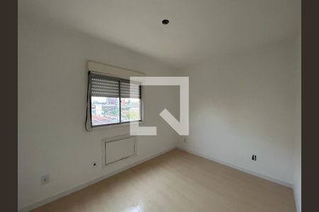 Quarto 1 de apartamento à venda com 3 quartos, 56m² em Marechal Rondon, Canoas