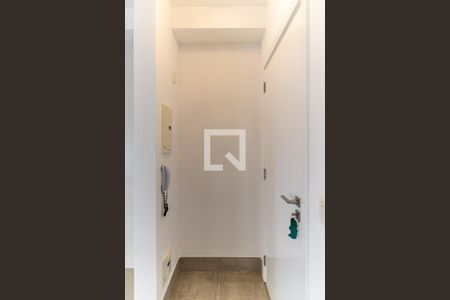 Studio - Entrada de kitnet/studio para alugar com 1 quarto, 45m² em Santa Efigênia, São Paulo