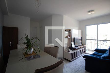 Sala de apartamento para alugar com 2 quartos, 48m² em Vila Carmosina, São Paulo