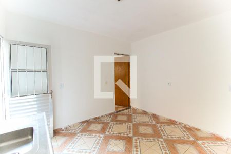 Cozinha de casa para alugar com 1 quarto, 24m² em Parque Sao Francisco, Ferraz de Vasconcelos