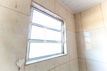 Banheiro de casa para alugar com 1 quarto, 24m² em Parque Sao Francisco, Ferraz de Vasconcelos