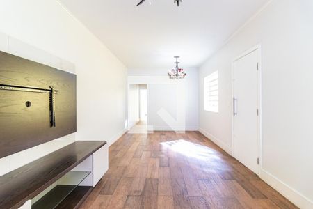 Sala de casa para alugar com 3 quartos, 130m² em Jardim Guarapiranga, São Paulo