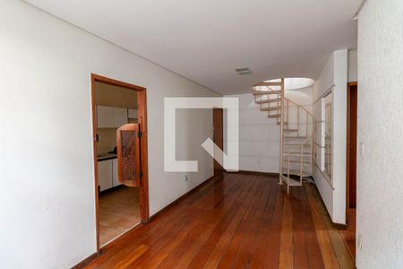 Sala de apartamento à venda com 3 quartos, 140m² em Carlos Prates, Belo Horizonte