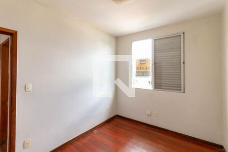 Quarto 2 de apartamento à venda com 3 quartos, 140m² em Carlos Prates, Belo Horizonte