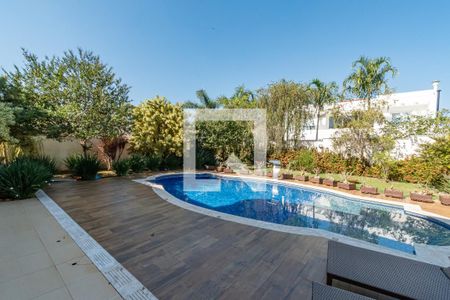 Casa de condomínio à venda com 338m², 3 quartos e 5 vagas Casa de condomínio à venda com 338m², 3 quartos e 5 vagasPiscina