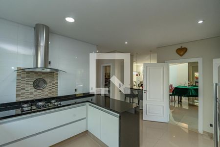 Casa de condomínio à venda com 338m², 3 quartos e 5 vagas Casa de condomínio à venda com 338m², 3 quartos e 5 vagasCozinha