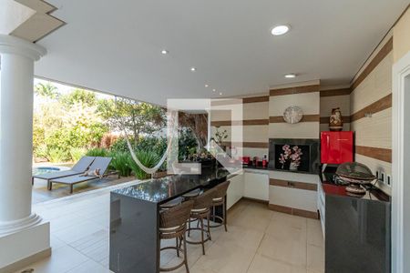 Casa de condomínio à venda com 338m², 3 quartos e 5 vagas Casa de condomínio à venda com 338m², 3 quartos e 5 vagasÁrea gourmet