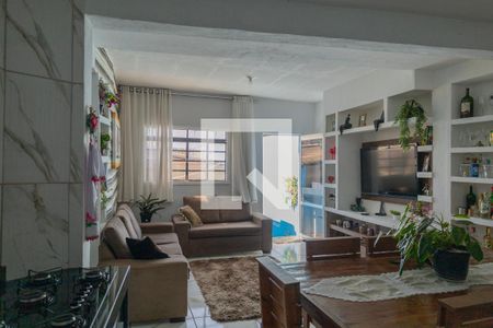 Sala de casa à venda com 3 quartos, 139m² em Sagrada Família, Belo Horizonte