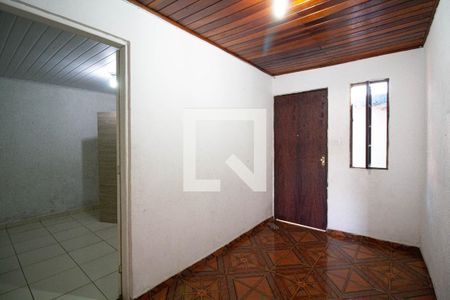 Sala 1 de casa para alugar com 3 quartos, 80m² em Vila Campanela, São Paulo