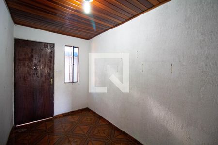 Sala 1 de casa para alugar com 3 quartos, 80m² em Vila Campanela, São Paulo