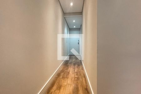 corredor de apartamento para alugar com 2 quartos, 86m² em Pinheiros, São Paulo