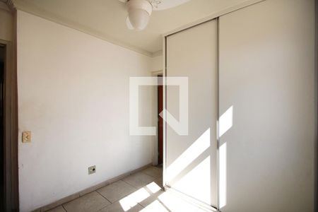 Suite de apartamento à venda com 3 quartos, 90m² em Sagrada Família, Belo Horizonte