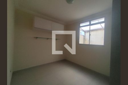 Quarto 1 de apartamento à venda com 2 quartos, 75m² em Cabral, Contagem