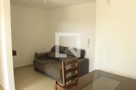 Sala de apartamento para alugar com 2 quartos, 60m² em Aclimação, Uberlândia