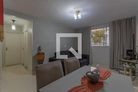 Sala de apartamento à venda com 3 quartos, 62m² em Guarani, Belo Horizonte