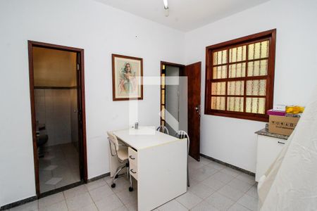 Lavabo de casa à venda com 5 quartos, 255m² em Sagrada Família, Belo Horizonte