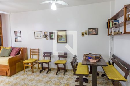 Sala/Quarto de kitnet/studio para alugar com 0 quarto, 30m² em Guilhermina, Praia Grande