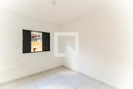 Quarto 2 de casa para alugar com 2 quartos, 180m² em Jardim Santo Antônio, São Paulo