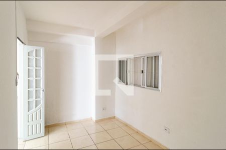 Quarto de casa para alugar com 1 quarto, 50m² em Cidade Ademar, São Paulo